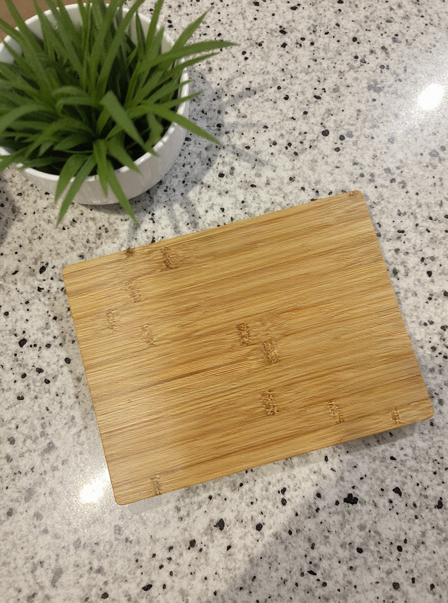 Personalized Bamboo Charcuterie Board with Custom Name Engraving – The Ultimate Bespoke Entertaining Essential